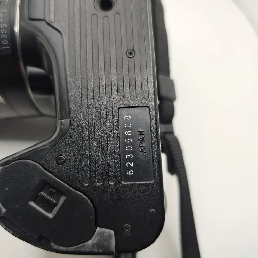 Minolta Film Camera maxxum 3000i Vintage 90s
